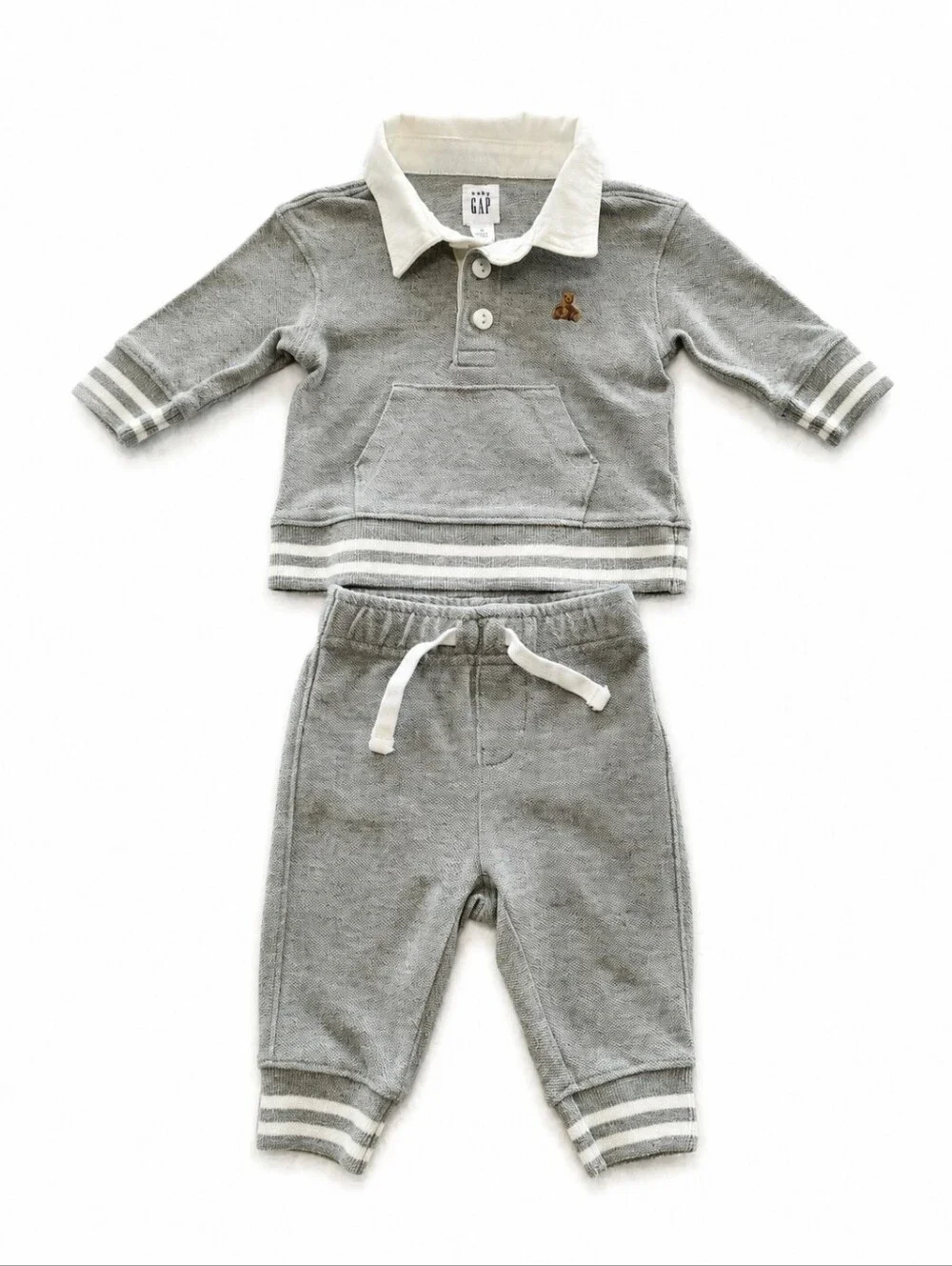 Baby GAP 2 Piece Outfit Set 0-3 Months Gray Polo Sweatshirt Jogger Pants Bear Lo